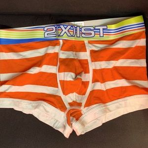 2(X)IST striped trunks. Size M